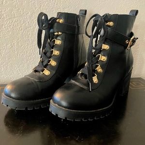 WildPair Heeled Black Boot